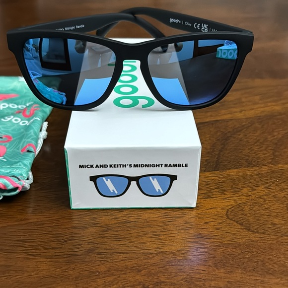 Goodr Mick and Keith’s Midnight Ramble sunglasses OG - Picture 4 of 5